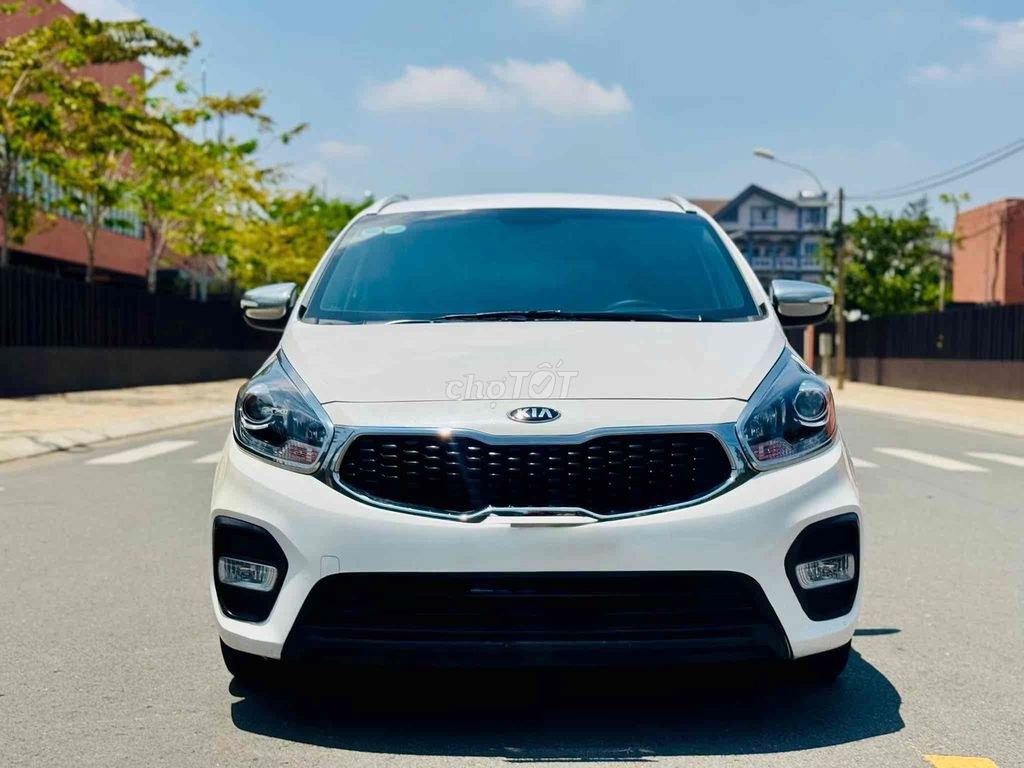 Kia Rondo 2021 - ảnh 2