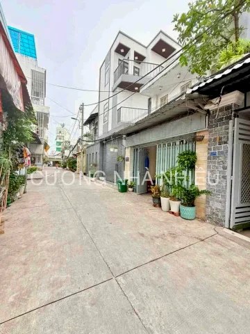 Real estate in Tp Hồ Chí Minh - photo 1