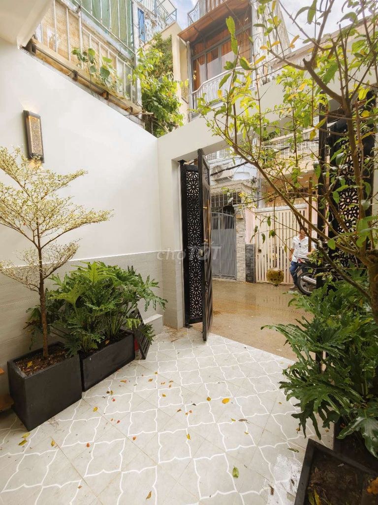 House in Phường Đức Nhuận, Quận Phú Nhuận, Tp Hồ Chí Minh - photo 1