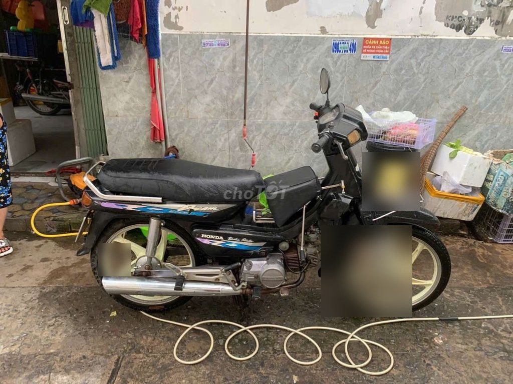 Honda 1997 - ảnh 1