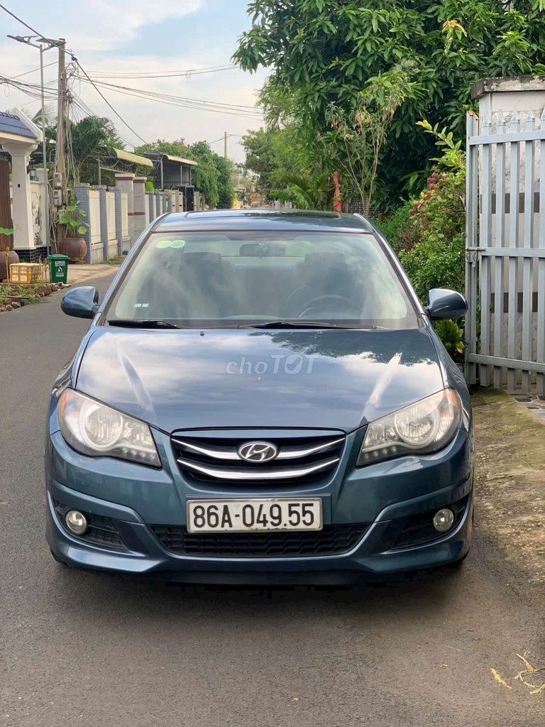 Hyundai Avante 2011 - ảnh 1