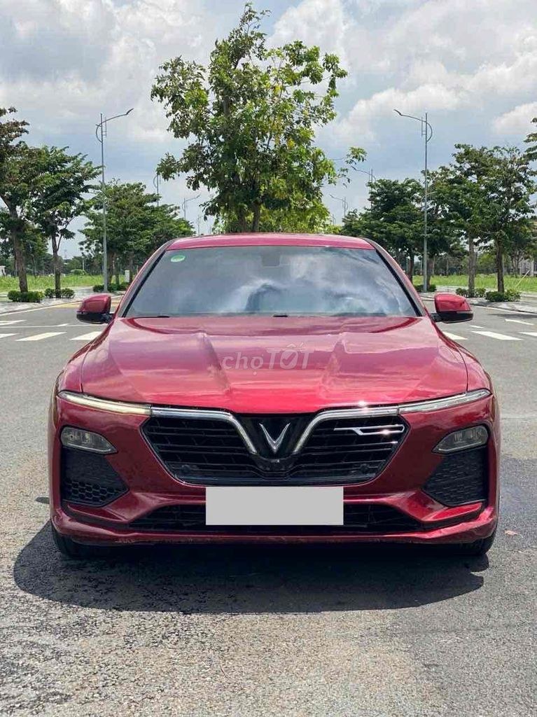 VinFast Lux A2.0 2019 - ảnh 1
