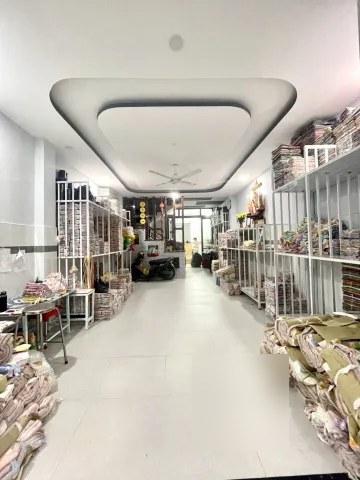 Real estate in Tp Hồ Chí Minh - photo 1