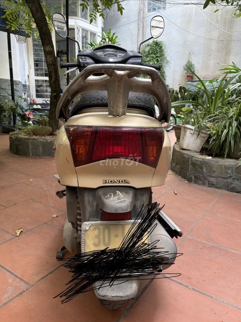Honda 2010 - ảnh 1