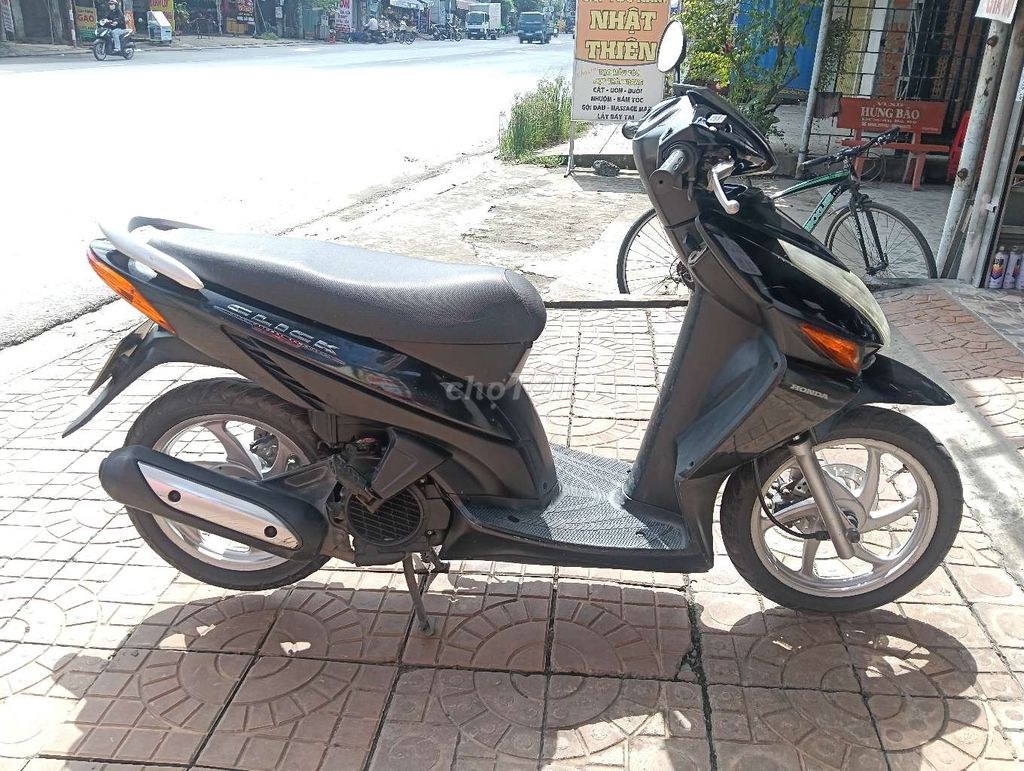 Honda 2010 - ảnh 1
