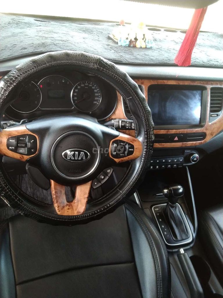 Kia Rondo 2015 - ảnh 1