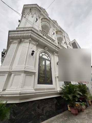 Real estate in Tp Hồ Chí Minh - photo 1