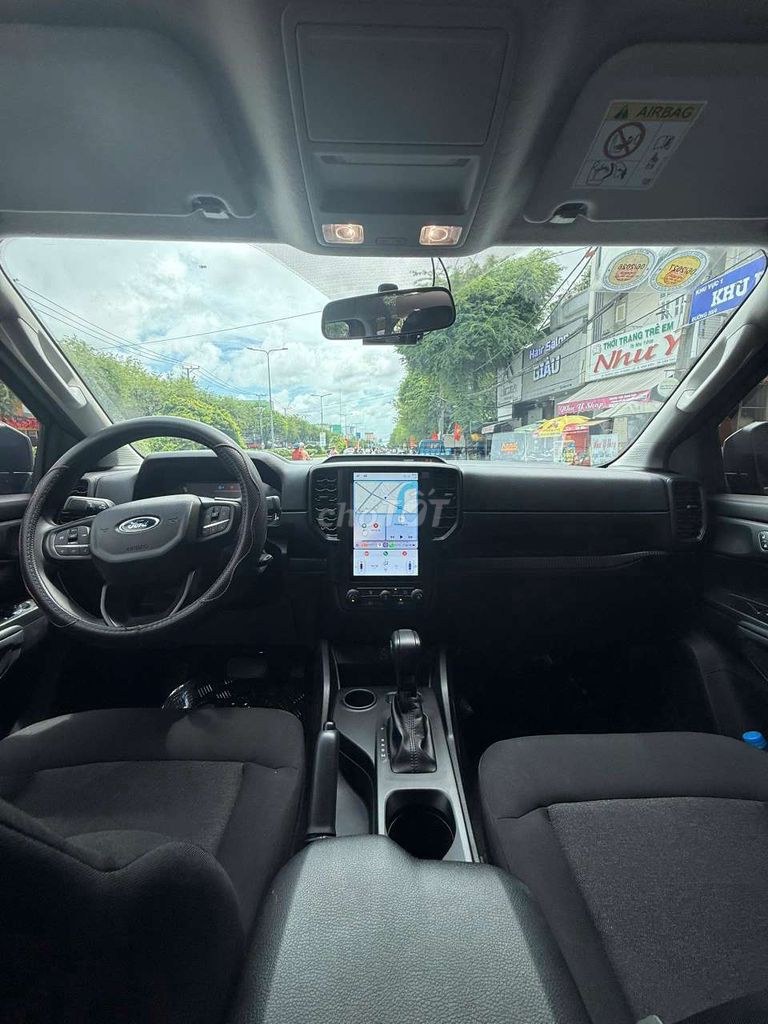 Ford Ranger 2025 - ảnh 1