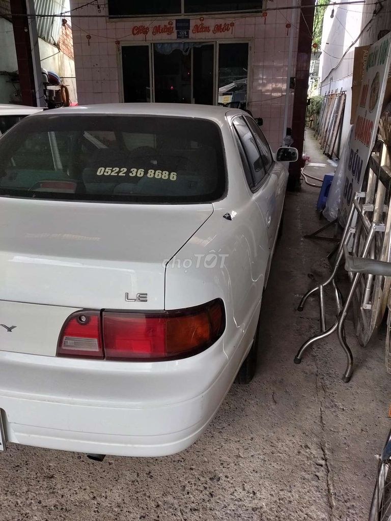 Toyota Camry 1992 - ảnh 2