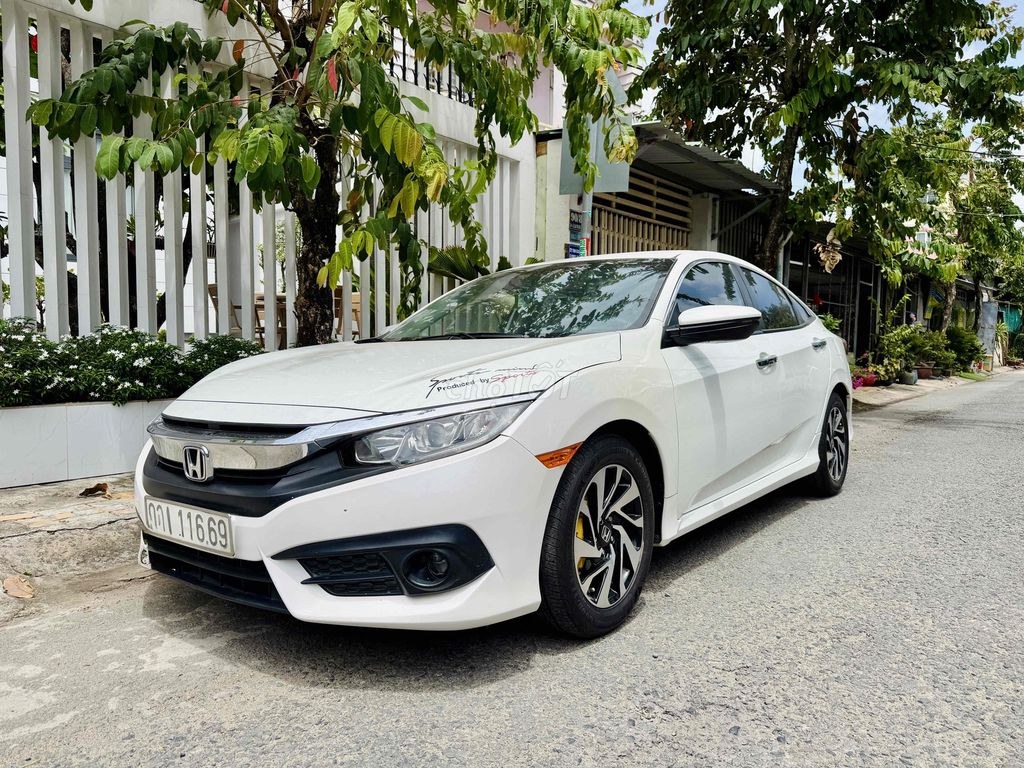 Honda Civic 2018 - ảnh 1