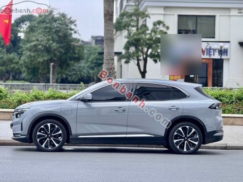VinFast VF8 Plus AWD 2025 - ảnh 2