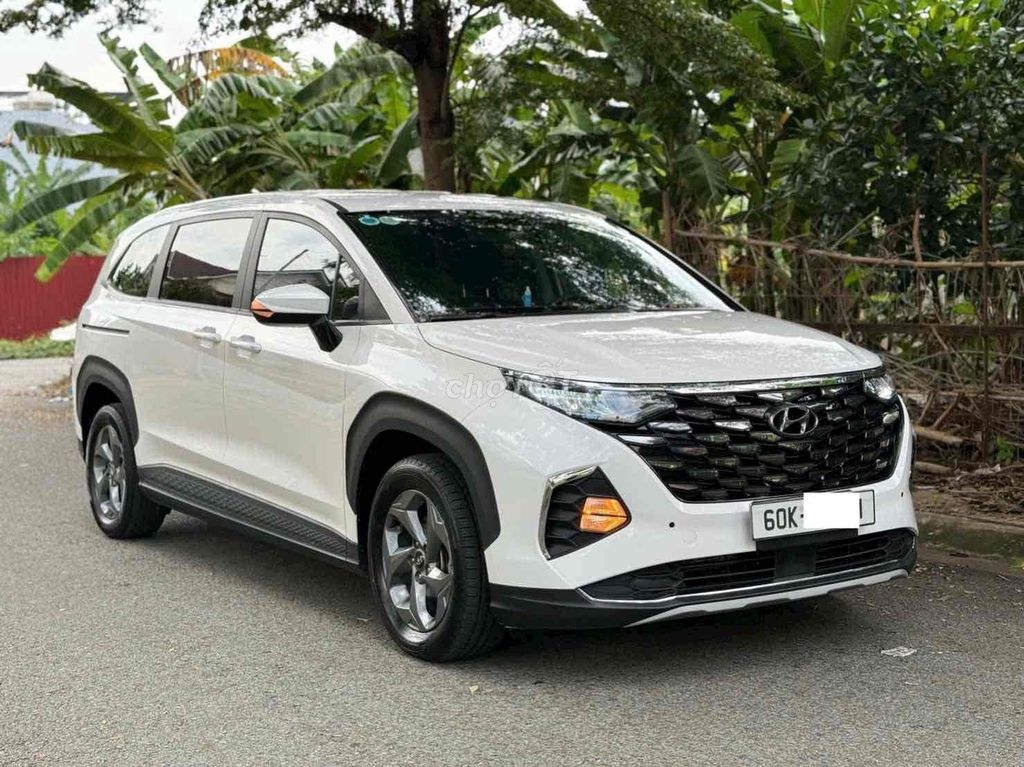 Hyundai Custin 2023 - ảnh 2