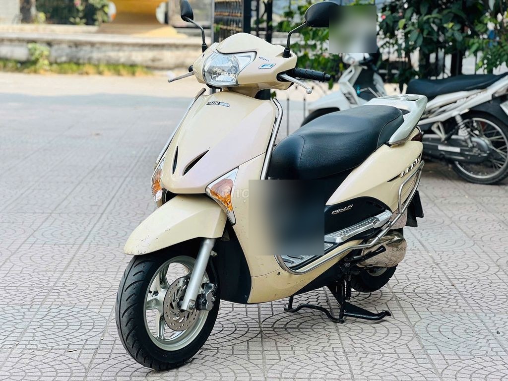 Honda 2013 - ảnh 1