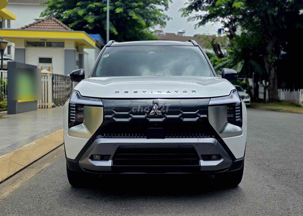 Mitsubishi Dòng khác 2026 - ảnh 1