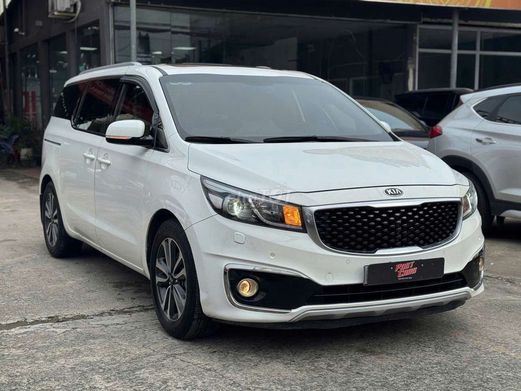 Kia Sedona 2017 - ảnh 3
