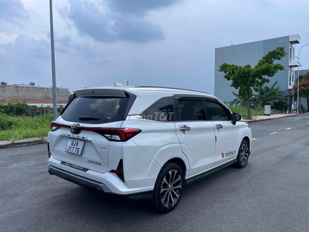 Toyota Veloz Cross 2022 - ảnh 3