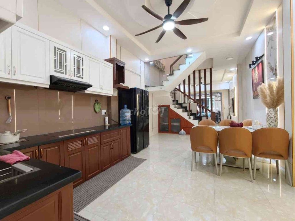 Bất động sản tại Tp Hồ Chí Minh - ảnh 1