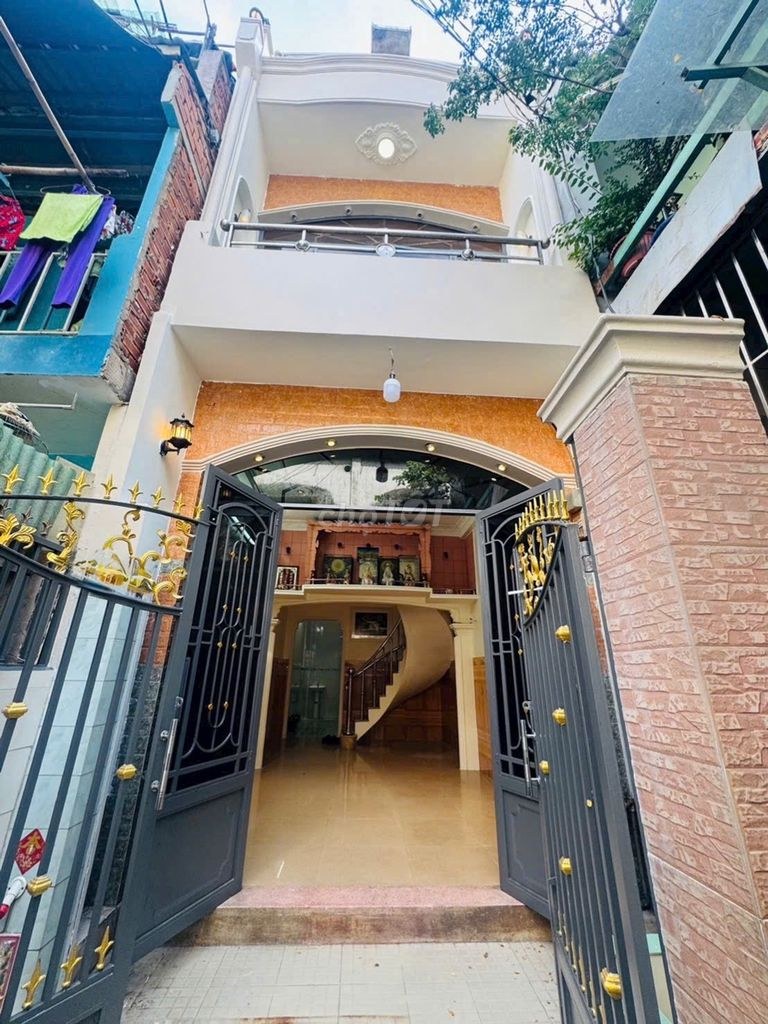 Bất động sản tại Tp Hồ Chí Minh - ảnh 1