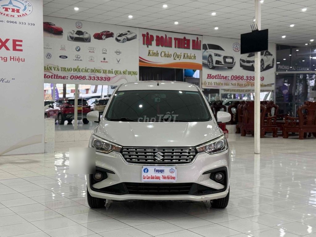 Suzuki Ertiga 2022 - ảnh 1