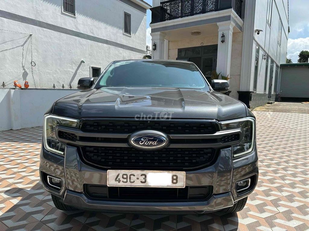 Ford Ranger 2025 - ảnh 1