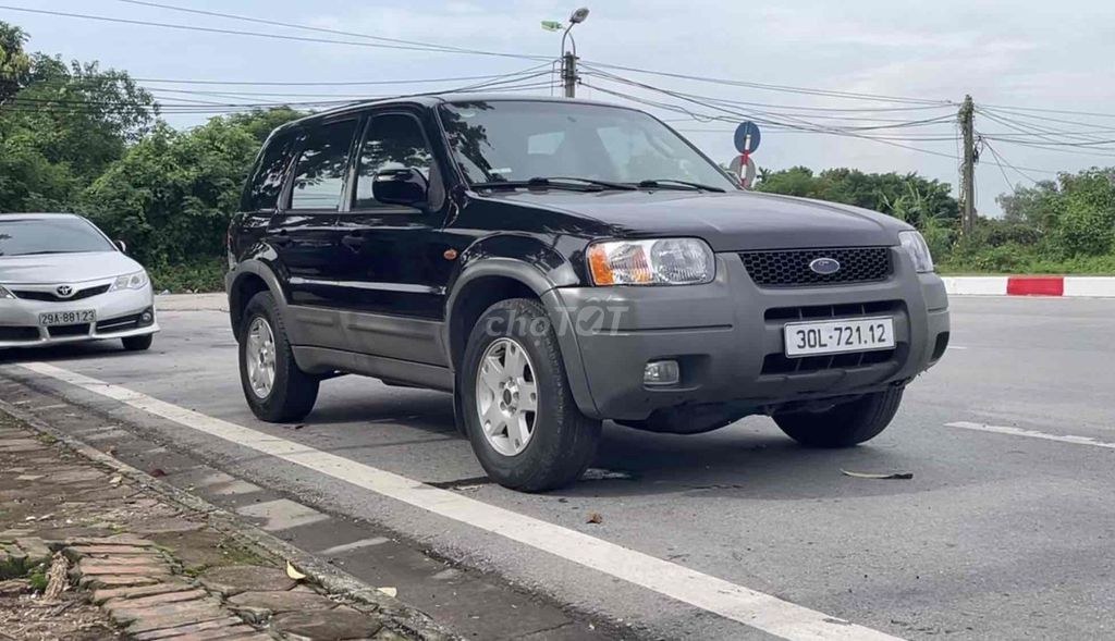 Ford Escape 2005 - ảnh 1