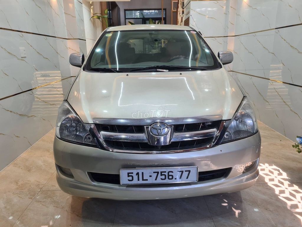 Toyota Innova 2006 - ảnh 1