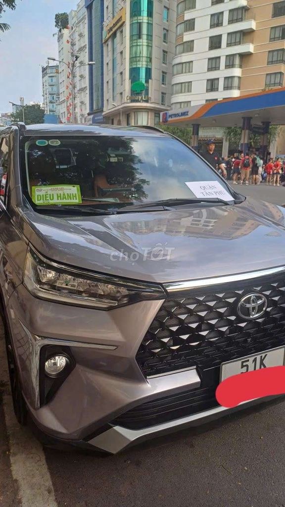 Toyota Veloz Cross 2022 - ảnh 1