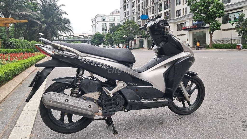 Honda 2011 - ảnh 1