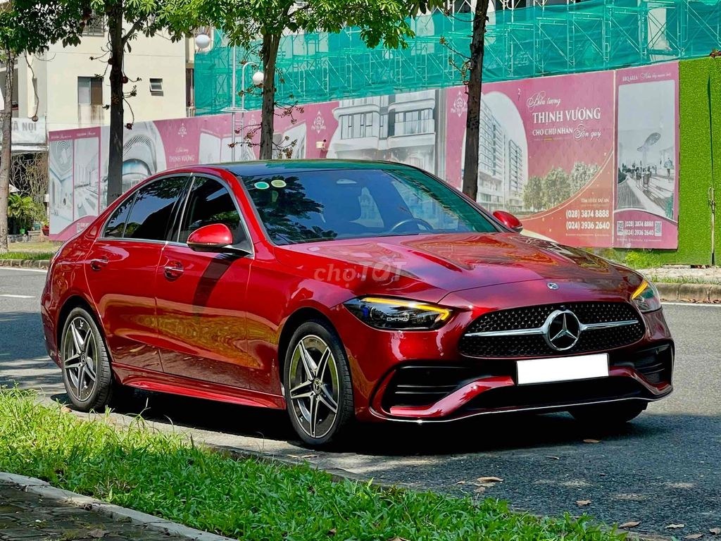 Mercedes Benz C Class 2021 - ảnh 1