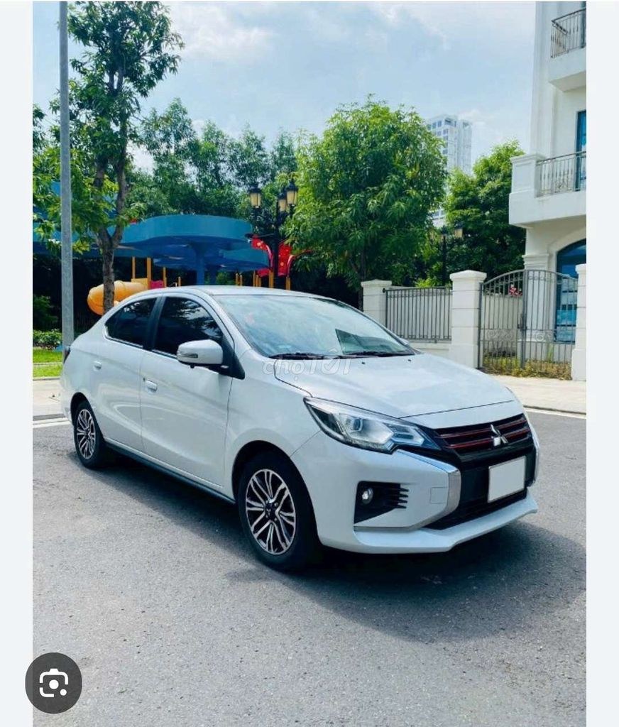 Mitsubishi Attrage 2021 - ảnh 1