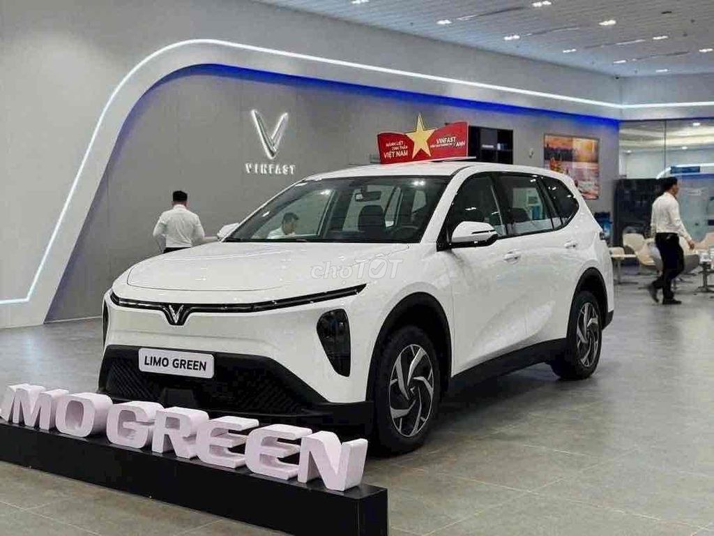 VinFast Limo Green 2026 - ảnh 1