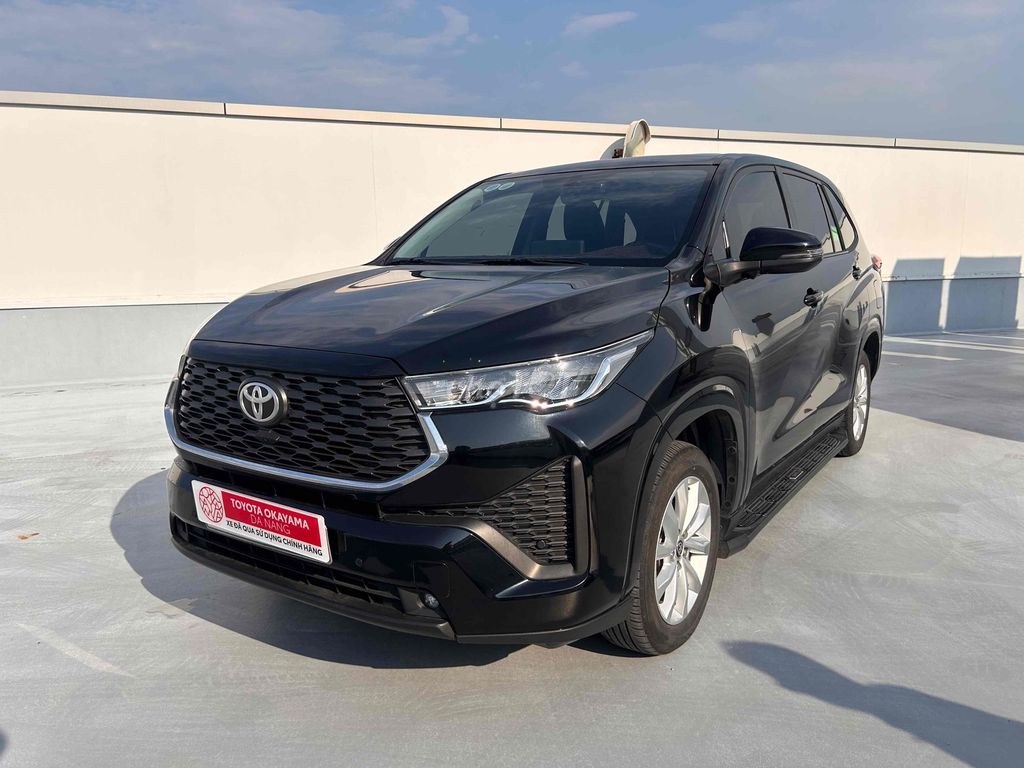 Toyota Innova Cross 2024 - ảnh 1