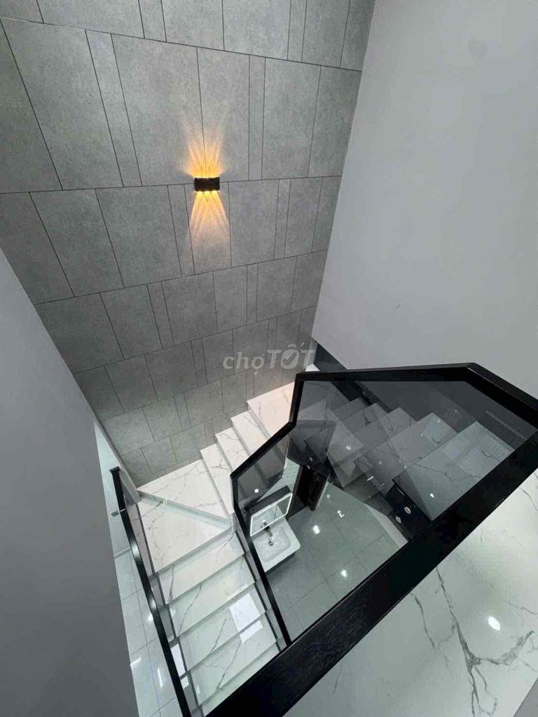 Bất động sản tại Tp Hồ Chí Minh - ảnh 1