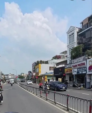 Real estate in Tp Hồ Chí Minh - photo 1