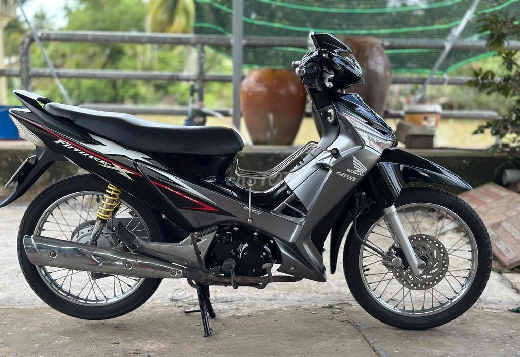 Honda 2011 - ảnh 1