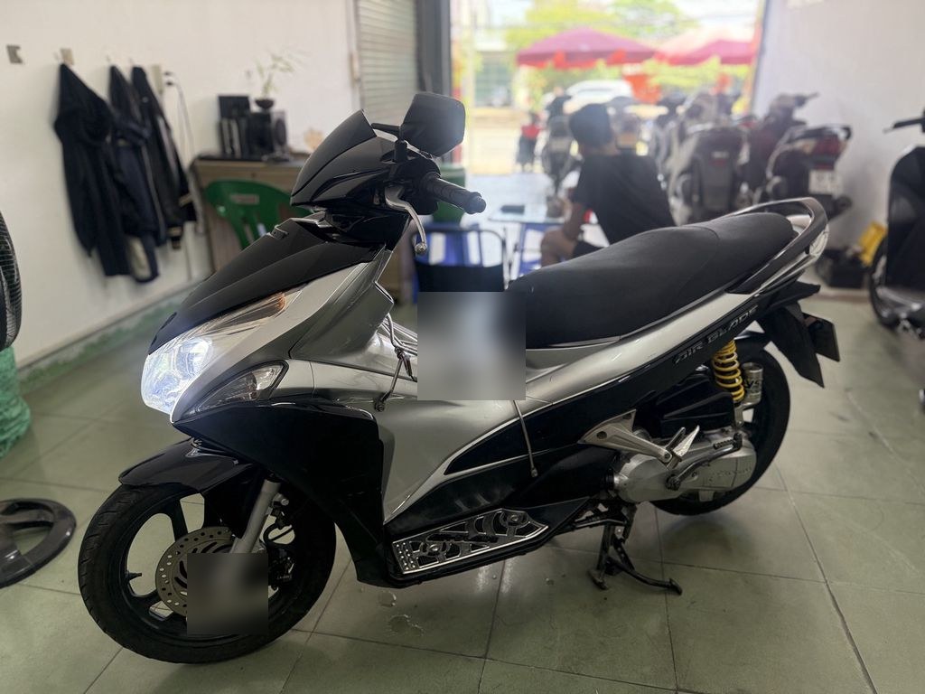 Honda 2012 - ảnh 1