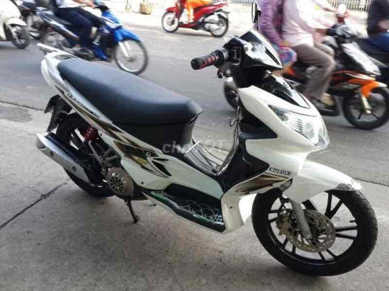 Suzuki 2015 - ảnh 1