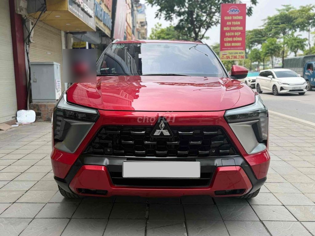 Mitsubishi Xforce 2024 - ảnh 1