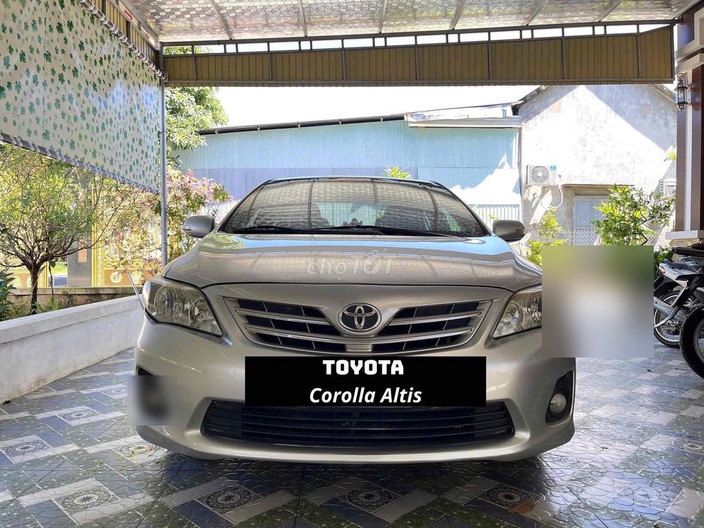 Toyota Corolla Altis 2011 - ảnh 1