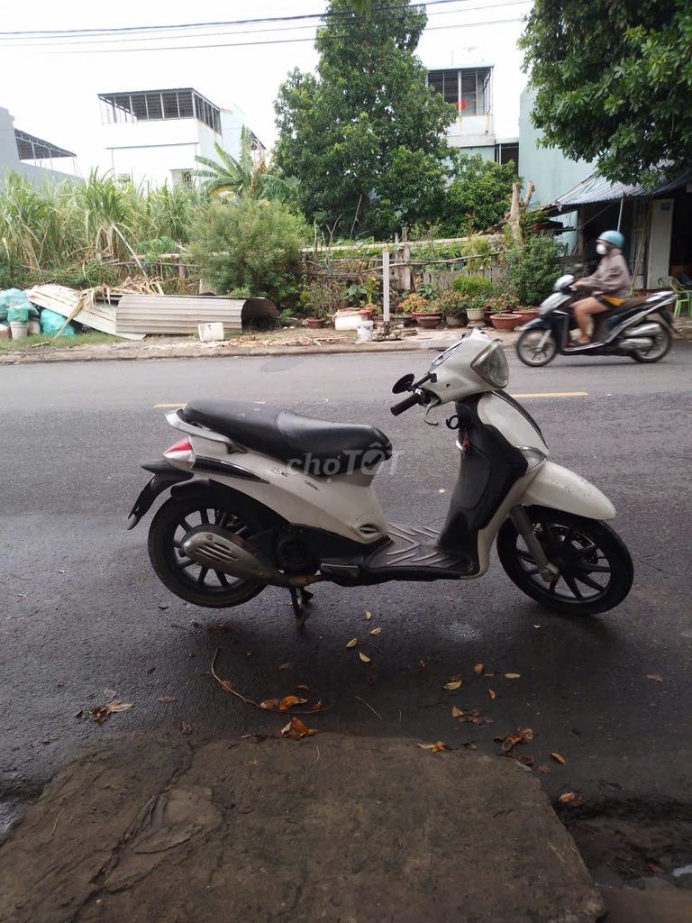 Piaggio 2012 - ảnh 1
