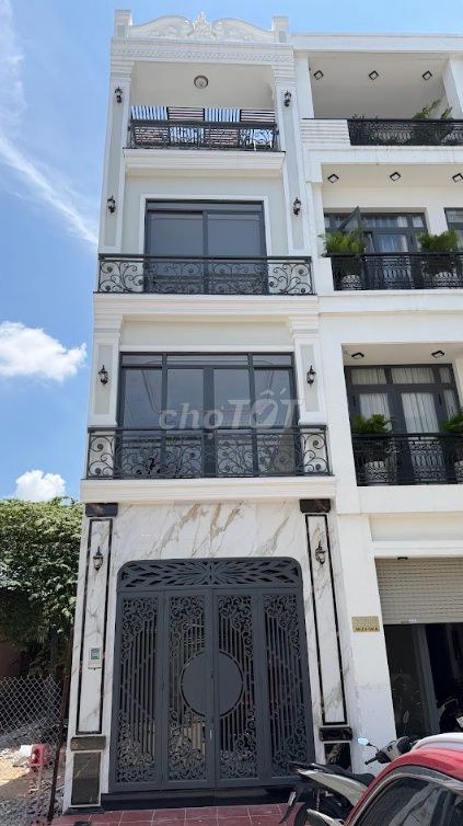 Bất động sản tại Tp Hồ Chí Minh - ảnh 1