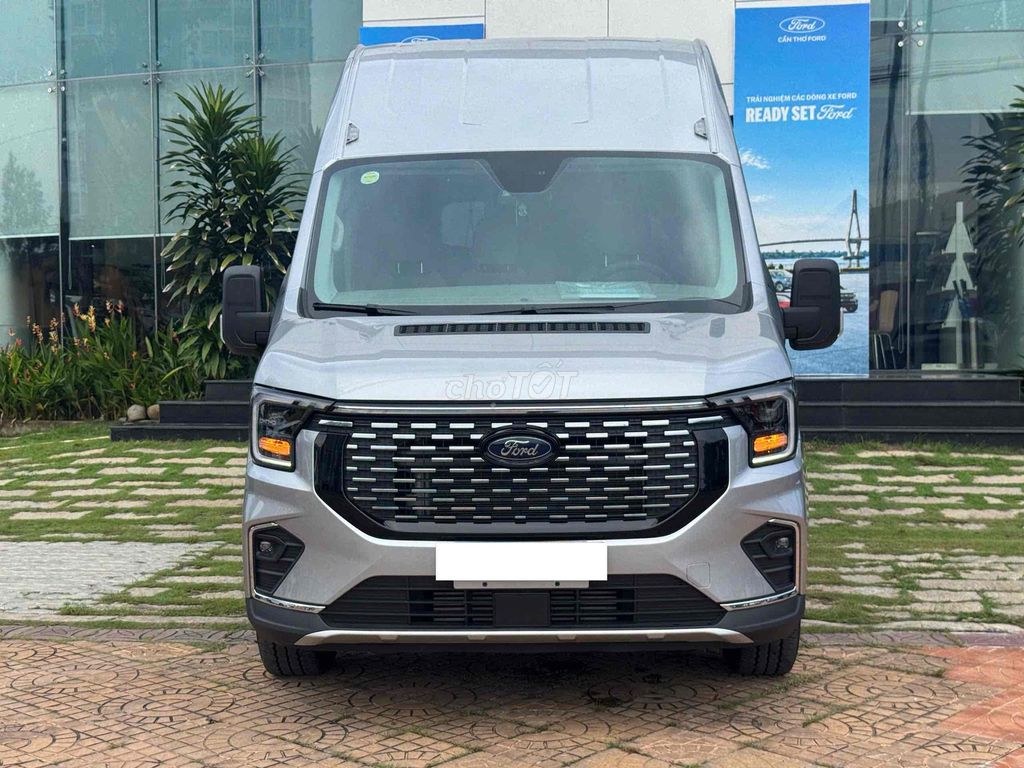 Ford Transit 2026 - ảnh 1