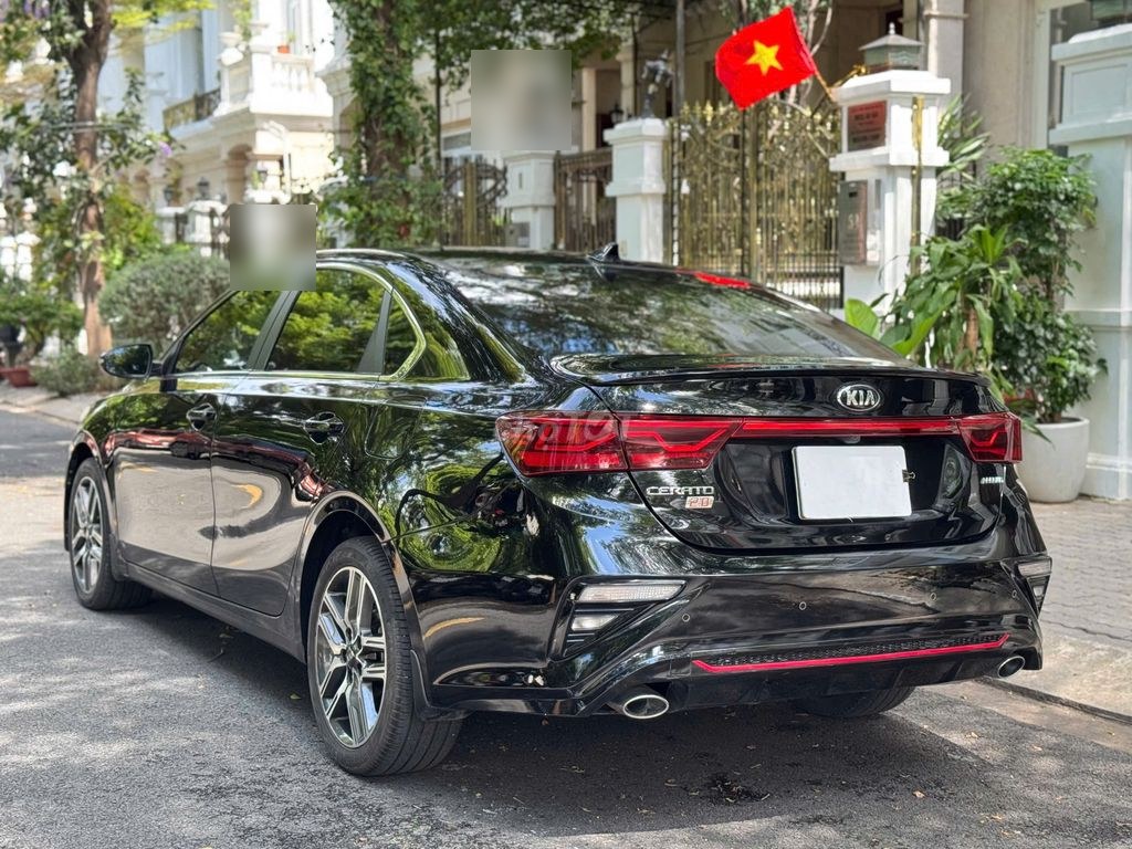 Kia Cerato 1987 - ảnh 1