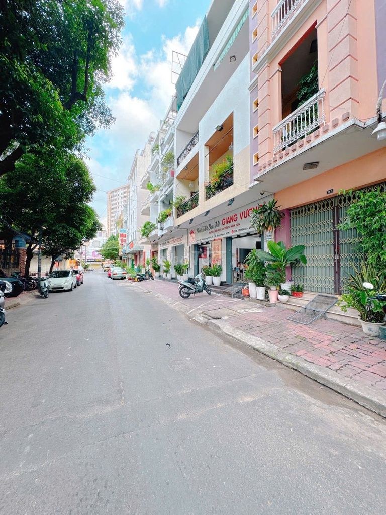 Bất động sản tại Tp Hồ Chí Minh - ảnh 1