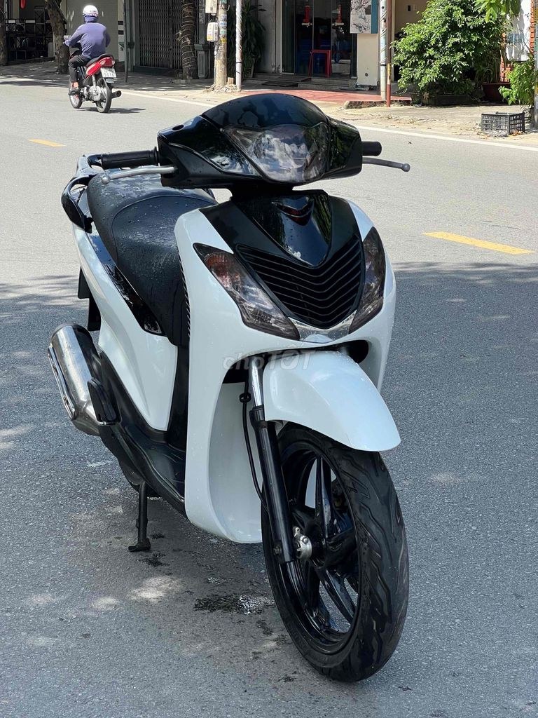 Honda 2011 - ảnh 1