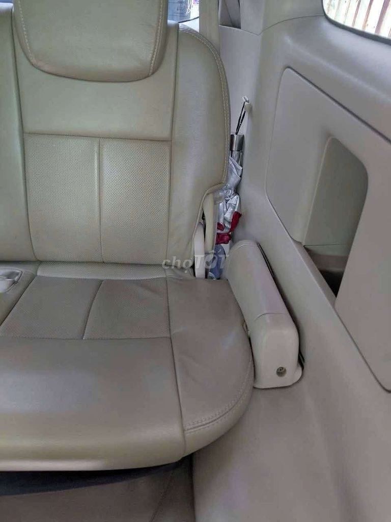 Toyota Innova 2008 - ảnh 3