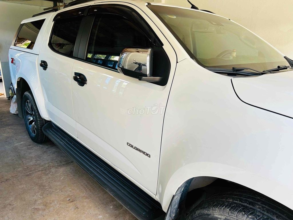 Chevrolet Colorado 2017 - ảnh 1
