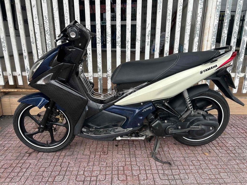 Yamaha 2010 - ảnh 1