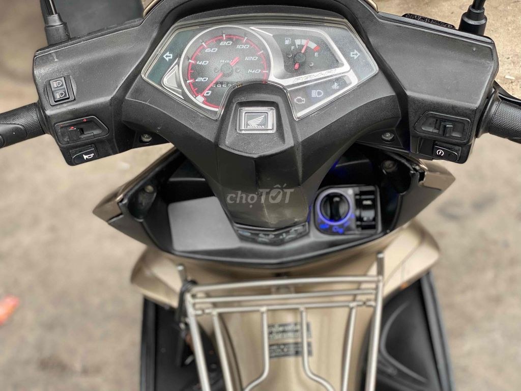 Honda 2010 - ảnh 1