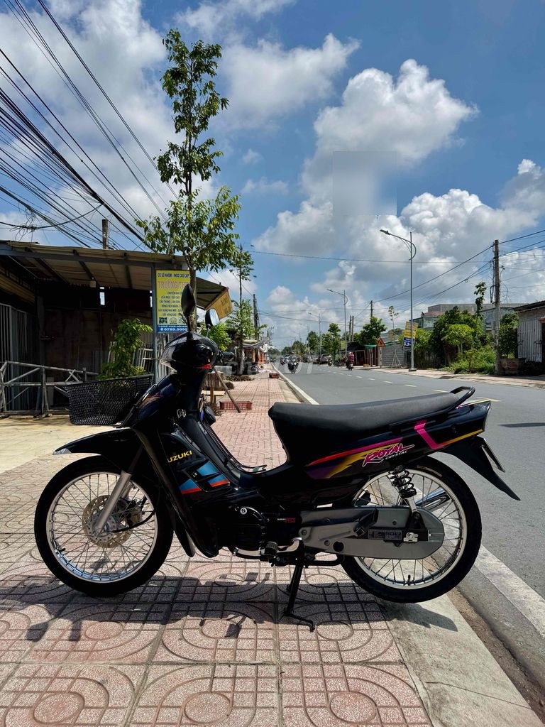 Suzuki 1995 - ảnh 1
